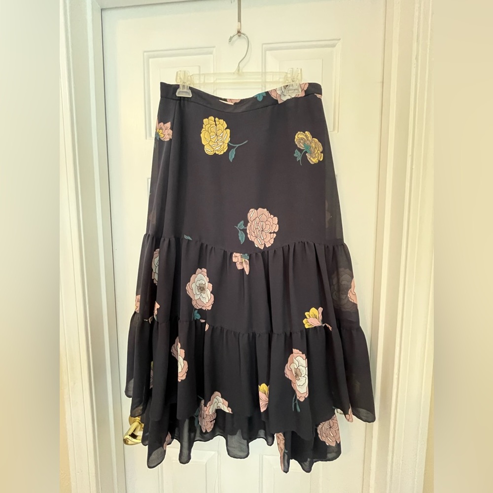 Tiered skirt